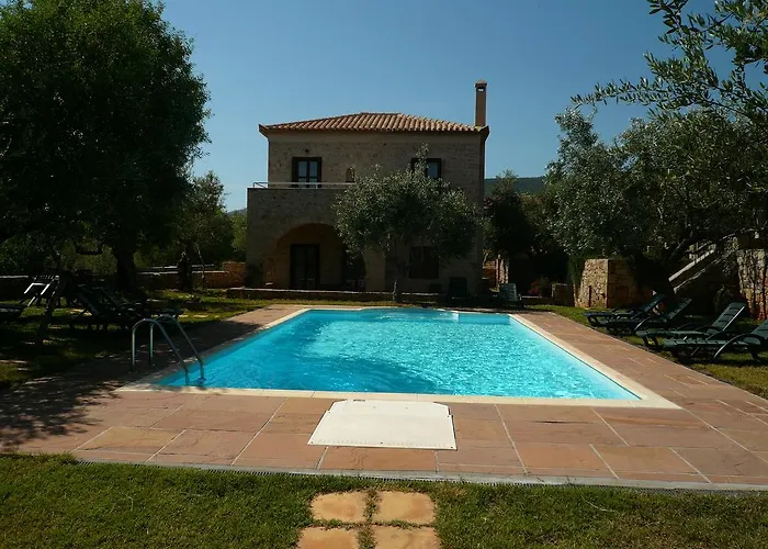 Maison Viros *
