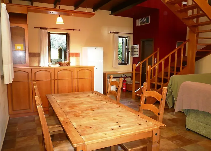 Maison Viros Holiday home *