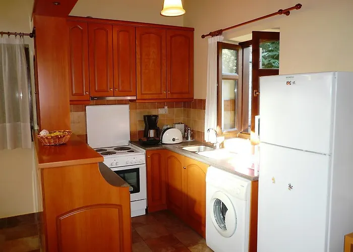 Holiday home Maison Viros