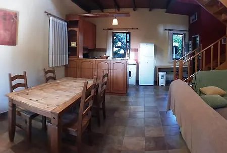 Maison Viros Holiday home