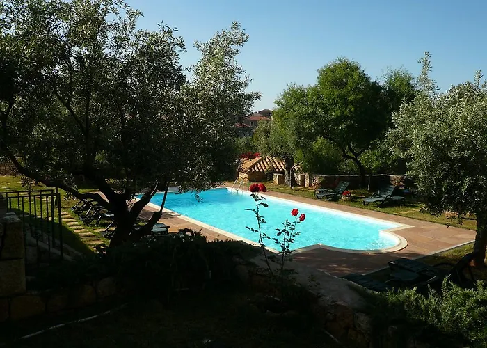 Maison Viros Holiday home *